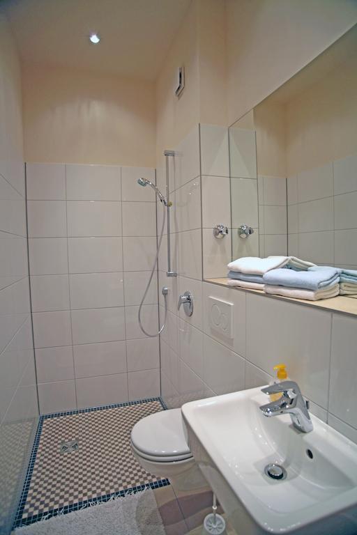 Suedbruecke Koeln Hotel Ruang foto